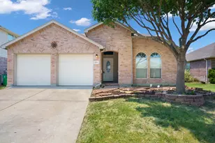 1129 Partridge Dr, Aubrey, TX 76227 - Photo 1