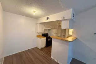 7152 Fair Oaks Ave, Dallas, TX 75231 - Photo 3