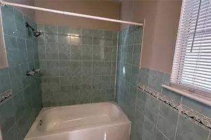 2118 Westwood Dr, Denton, TX 76205 - Photo 19