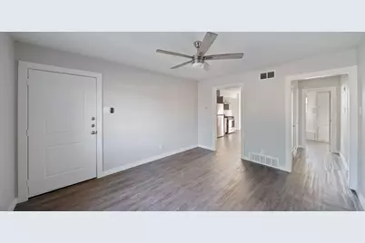 2717 Patricia Lane #B, Garland, TX 75041 - Photo 5