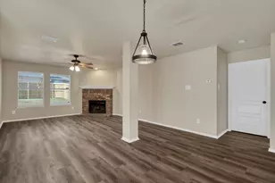 2917 Mayfair Ln, Lancaster, TX 75134 - Photo 17