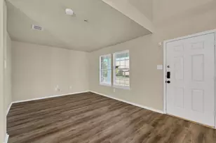 2917 Mayfair Ln, Lancaster, TX 75134 - Photo 13