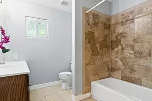 5720 Frisco Ave, Forest Hill, TX 76119 - Photo 7