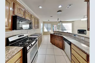 7314 Chapel Mesa Court, Dallas, TX 75249 - Photo 5