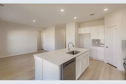 1045 Verde Valley Lane, Crowley, TX 76036 - Photo 9