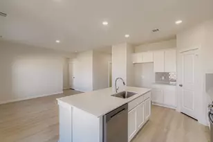 1045 Verde Vly Ln, Crowley, TX 76036 - Photo 9