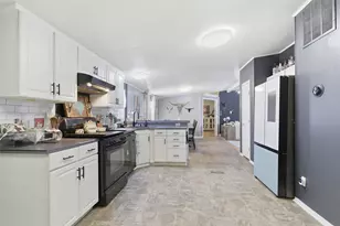 176 Kinbrook Ln, Weatherford, TX 76087 - Photo 11