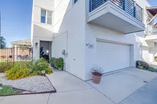 109 Crossroads Cir, Westworth Village, TX 76114 - Photo 1