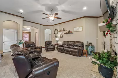 2936 Willow Ridge Circle, Granbury, TX 76049 - Photo 7