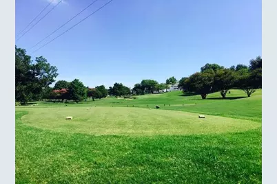 1854 Masters Drive, DeSoto, TX 75115 - Photo 37