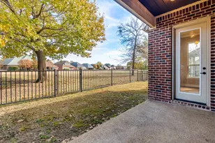 1854 Masters Dr, DeSoto, TX 75115 - Photo 29