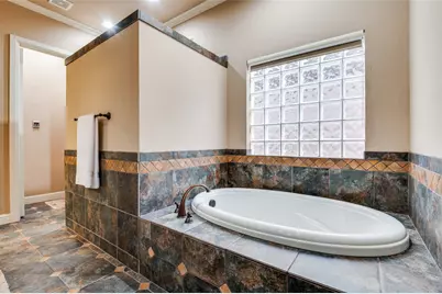 1854 Masters Drive, DeSoto, TX 75115 - Photo 17