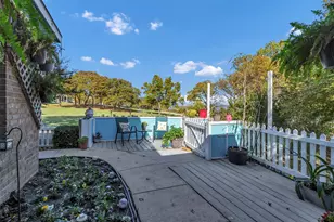 560 Jay St, Shady Shores, TX 76208 - Photo 25