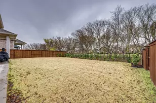 1815 Bell Ct, Van Alstyne, TX 75495 - Photo 3