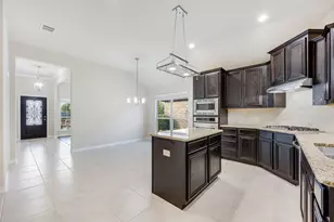 5022 Hidden Creek Rd, Garland, TX 75043 - Photo 11