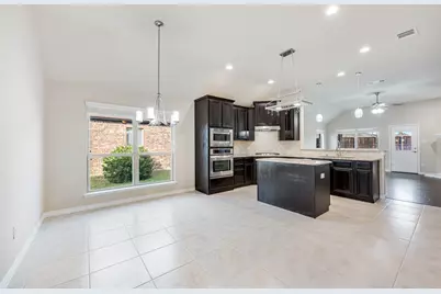 5022 Hidden Creek Road, Garland, TX 75043 - Photo 13