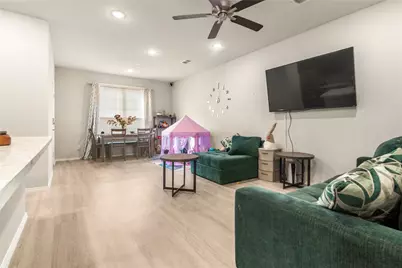 1257 Jones Trail, Lewisville, TX 75077 - Photo 3