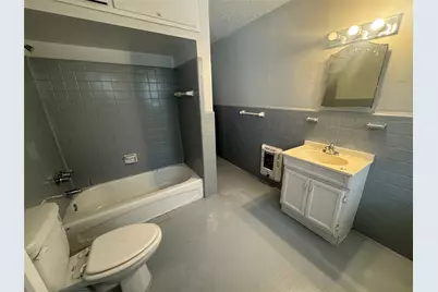 4651 C L Veasey Boulevard, Dallas, TX 75216 - Photo 15