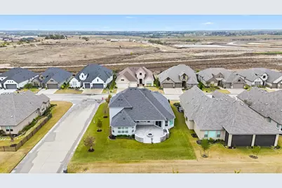 8813 Basanite Avenue, Denton, TX 76207 - Photo 37