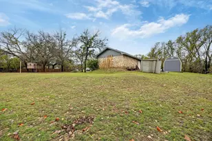 309 Jean Ct, Springtown, TX 76082 - Photo 33