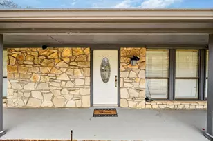 309 Jean Ct, Springtown, TX 76082 - Photo 5