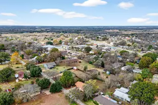 203 Mockingbird St, Ector, TX 75439 - Photo 33