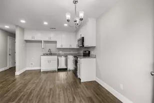 901 W Collins St, Denison, TX 75020 - Photo 17