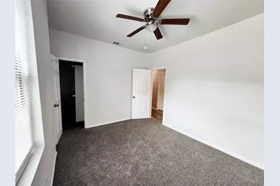 2000 May Street, Fort Worth, TX 76110 - Photo 25