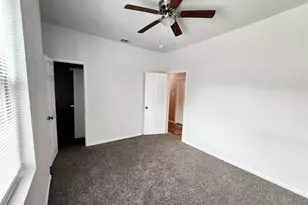 2000 May St, Fort Worth, TX 76110 - Photo 25