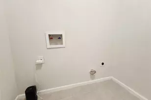 2000 May St, Fort Worth, TX 76110 - Photo 21