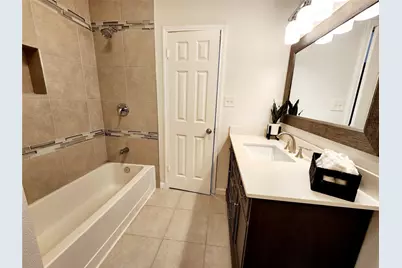 2000 May Street, Fort Worth, TX 76110 - Photo 17