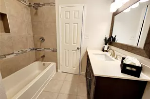 2000 May St, Fort Worth, TX 76110 - Photo 17