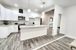 2000 May St, Fort Worth, TX 76110 - Photo 5