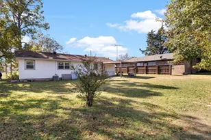 1805 Stevens St, Bridgeport, TX 76426 - Photo 19