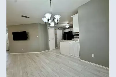 205 N Meadowview Drive, Waxahachie, TX 75165 - Photo 13