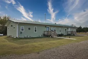 8676 FM697, Whitewright, TX 75491 - Photo 3