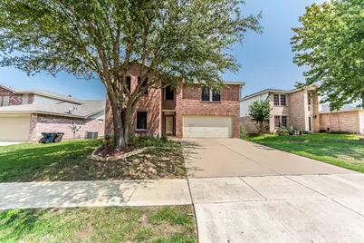 8709 Stonebriar Lane, Fort Worth, TX 76123 - Photo 3
