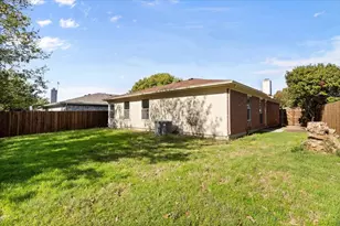 3744 Chaddybrook Ln, Fort Worth, TX 76137 - Photo 7