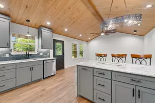 110 Wildwood Crossover, Gun Barrel City, TX 75156 - Photo 3