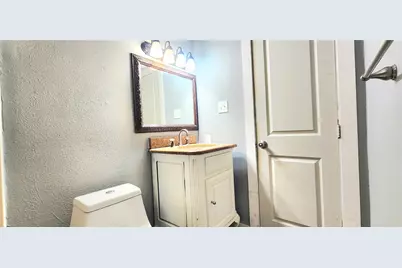 8525 Oak Haven Lane, Dallas, TX 75217 - Photo 11