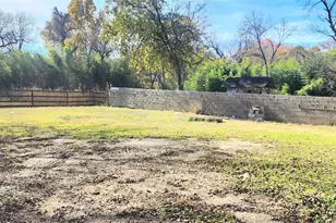 8525 Oak Haven Ln, Dallas, TX 75217 - Photo 15