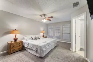 1813 Frosted Hill Dr, Carrollton, TX 75010 - Photo 15