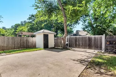 1915 Shaw Street, Dallas, TX 75212 - Photo 29