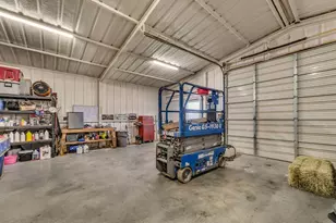 1551 Lution Dr, Weatherford, TX 76087 - Photo 25