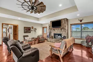 1551 Lution Dr, Weatherford, TX 76087 - Photo 5