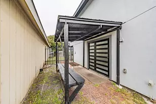 10332 Tamworth Dr, Dallas, TX 75217 - Photo 11