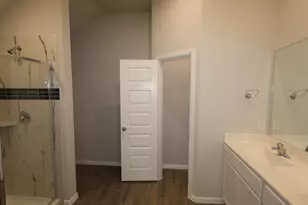 7540 Lavender Ln, Denton, TX 76249 - Photo 5