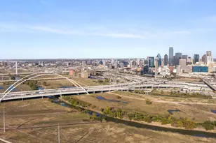 381 E Greenbriar Ln, Dallas, TX 75203 - Photo 33