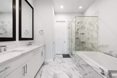 381 E Greenbriar Lane #1603, Dallas, TX 75203 - Photo 15