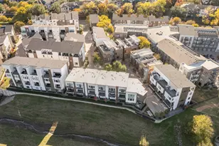 381 E Greenbriar Ln, Dallas, TX 75203 - Photo 37